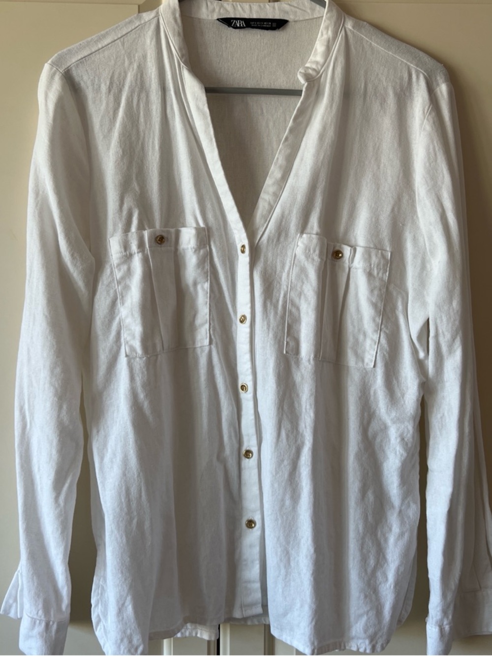 Zara White Collarless Button-Front Women's Shirt with Gold Buttons